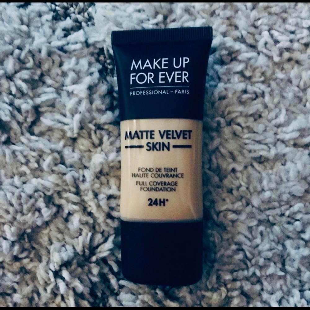 Make Up For Ever Matte Velvet Skin Foundation